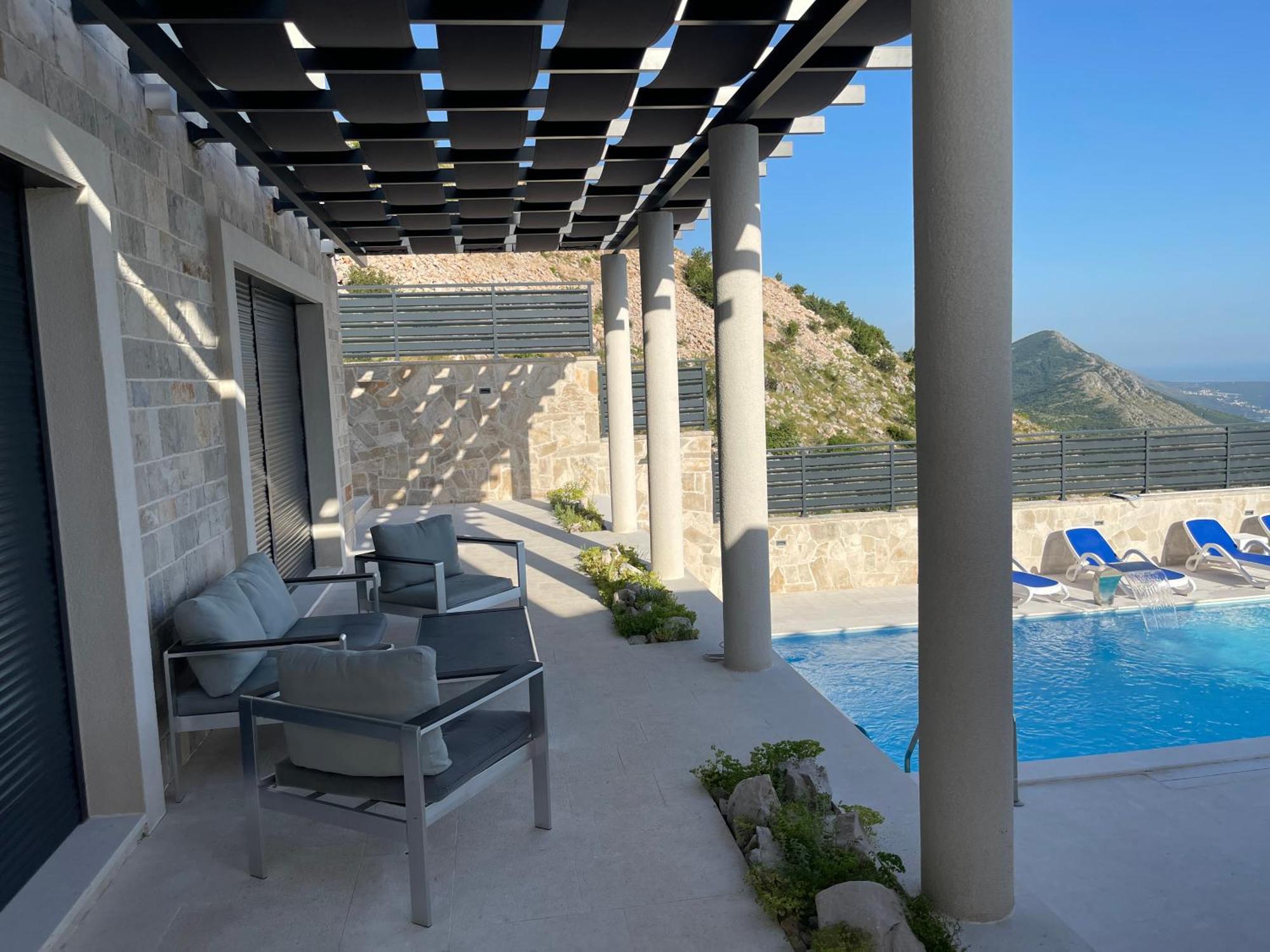 Bellavista Villa Ivanica Buitenkant foto